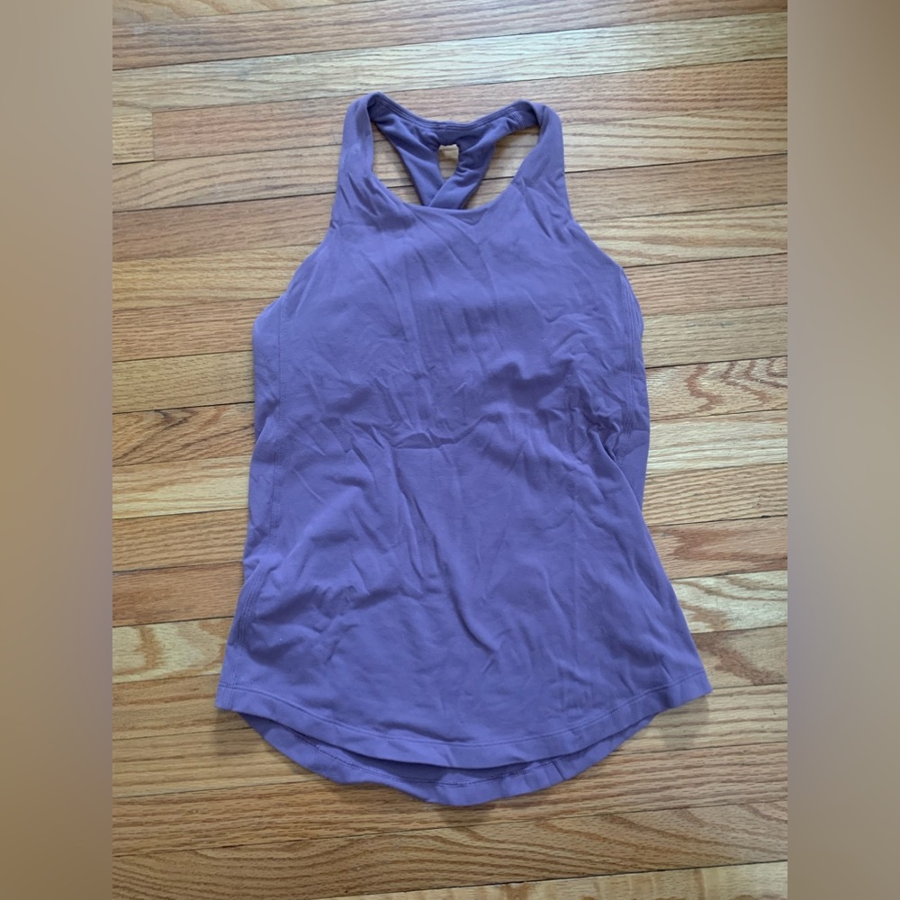 Lululemon tank top with built in bra